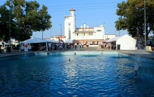 Piateta-Cazino-statiunea-Mamaia